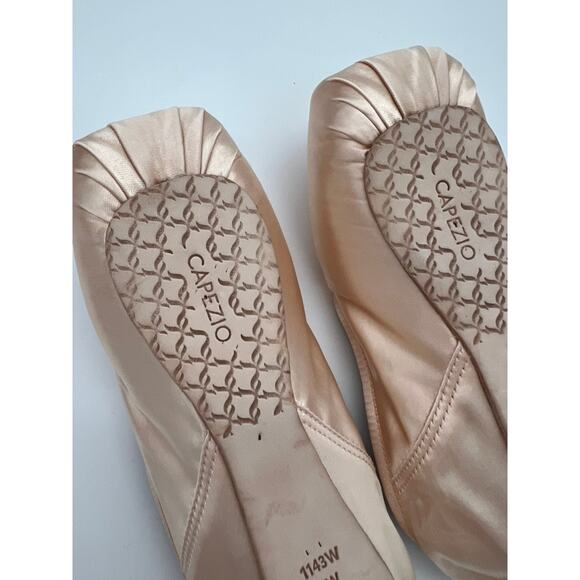 CAPEZIO "Ava" #3.5 Strong Shank Pointe Shoe (US 8 Wide) NWT - Picture 8 of 9